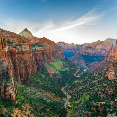 Zion vs Grand Canyon: Choosing Your Next Desert Retreat