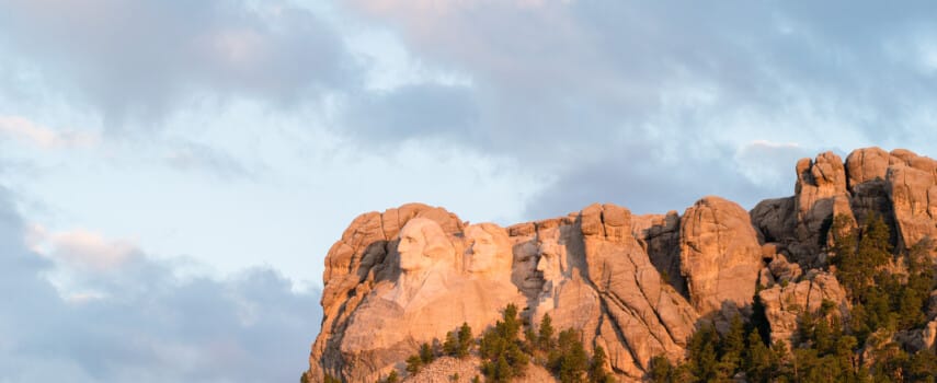 Best Things to Do Around Mount Rushmore With Dogs