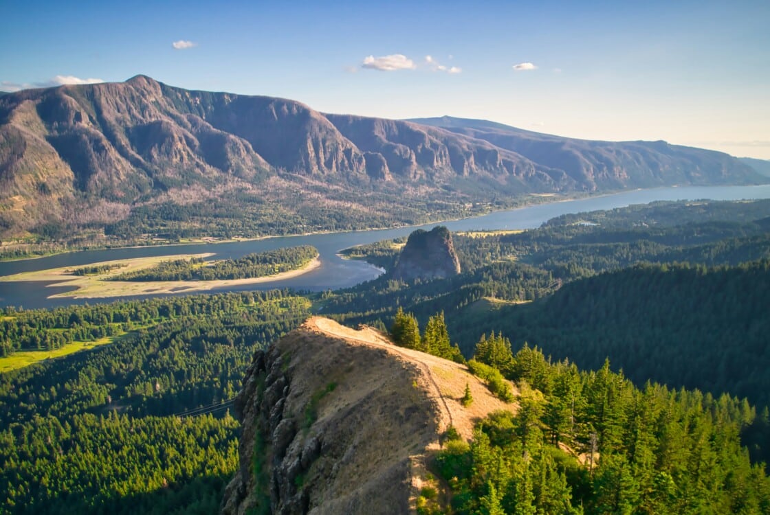 Views of White Salmon River at Columbia River Gorge