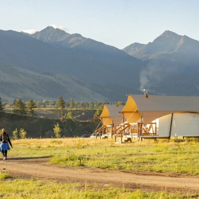 North Yellowstone Hiking With Kids Guide