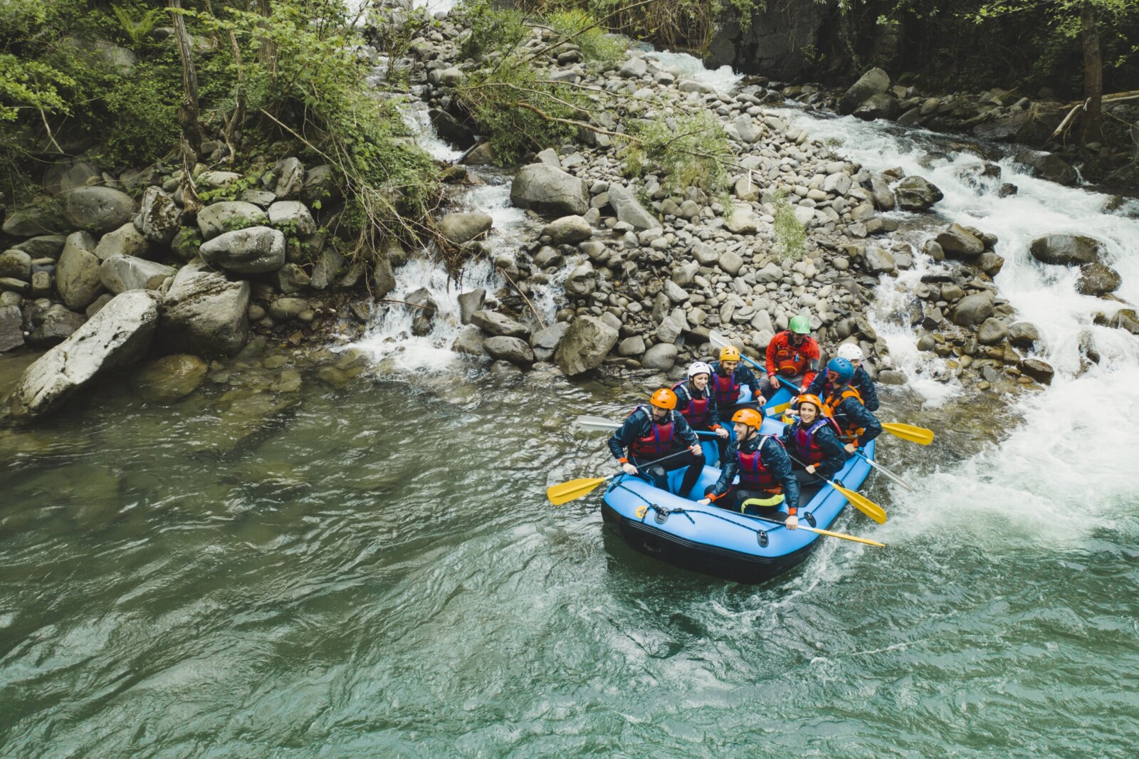 White water rafters on the White Salmon River.